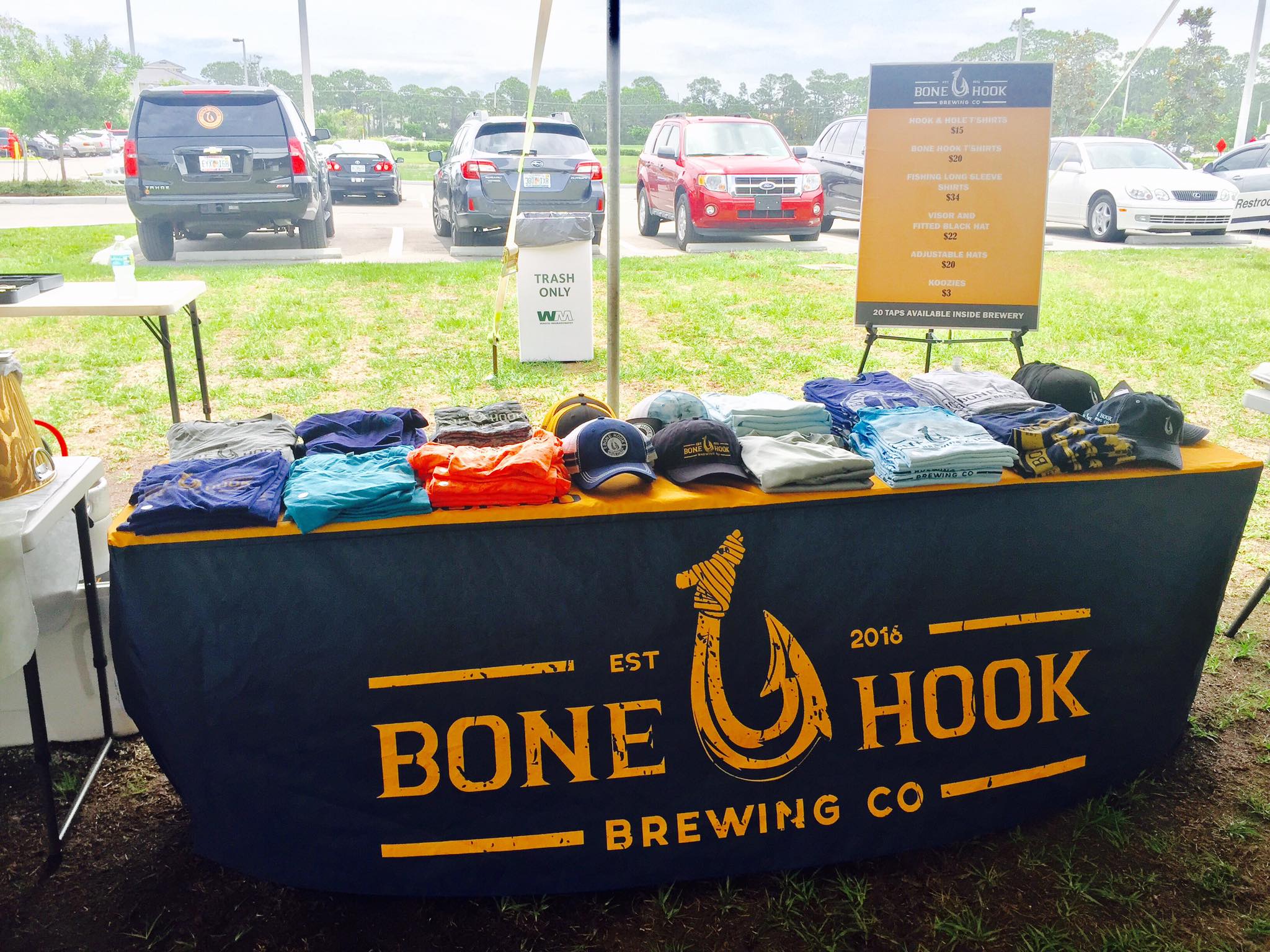 4 Smart Ways to Keep Your Custom Tablecloths from Blowing Away