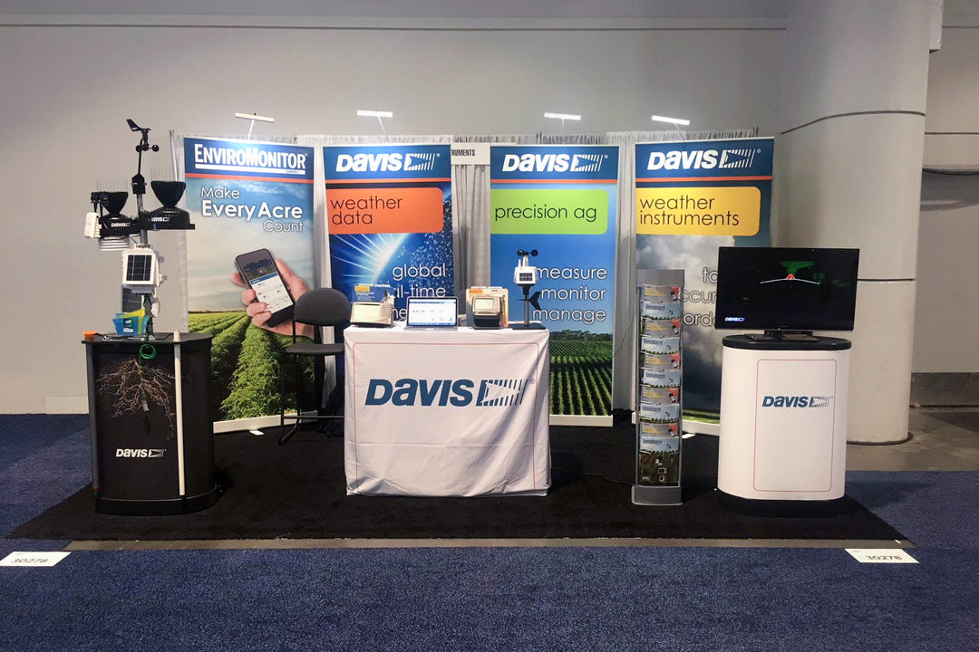 Multi-Display Trade show hanging banners