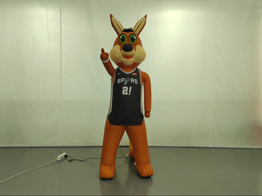 Front view of inflatable Spurs coyote mascot wearing jersey number 21